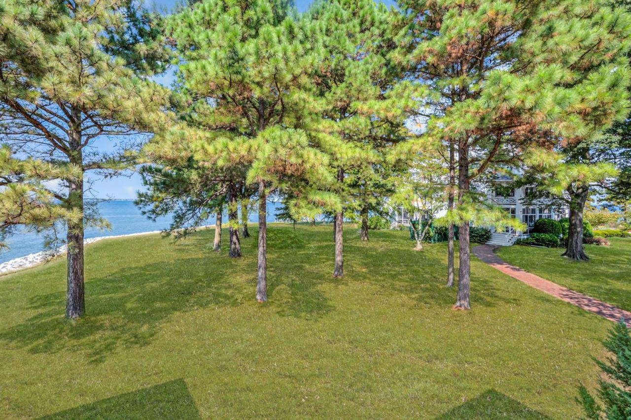 Wades Point Inn On The Bay McDaniel Exterior photo